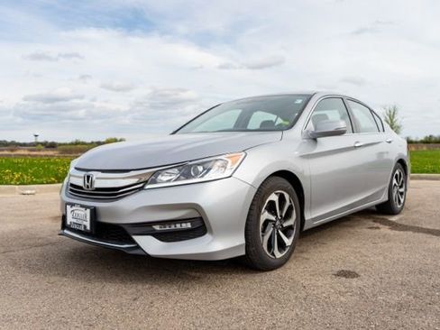Used 2016 Honda Accord EX-L image 3