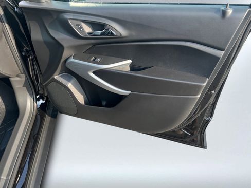 New 2026 Chevrolet Trax LS FWD image 15