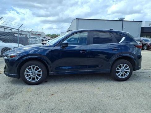Used 2025 MAZDA CX-5 AWD 2.5 S w/ Preferred Package image 3