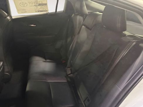 New 2026 Toyota Prius Plug-In Hybrid image 13