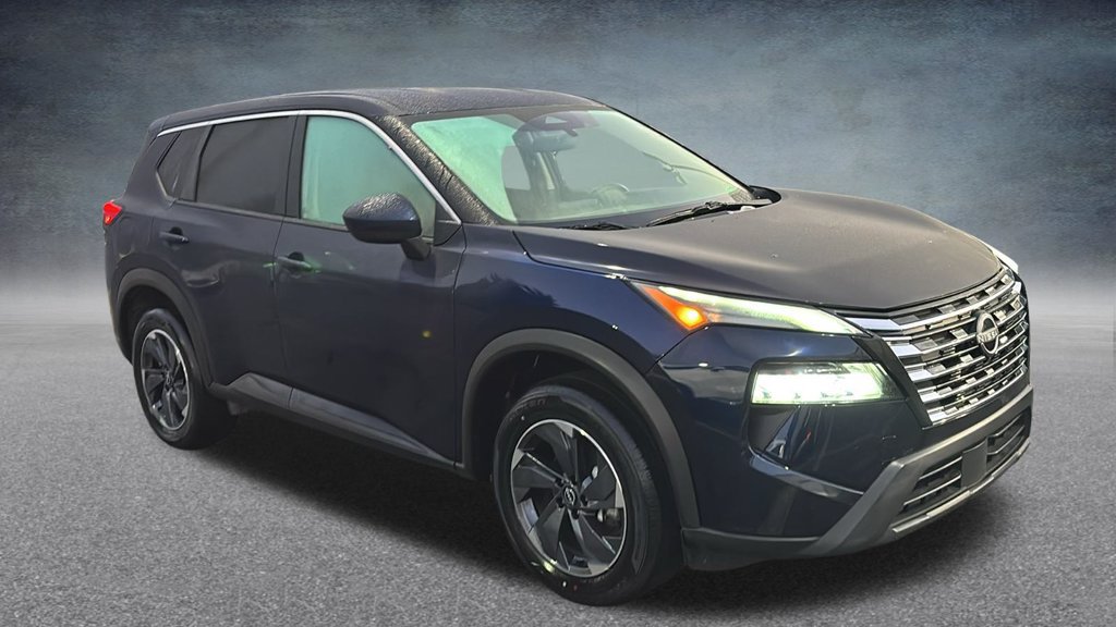 Used 2025 Nissan Rogue SV FWD image 2