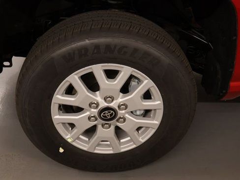 New 2026 Toyota Tacoma SR5 AWD/4WD image 7