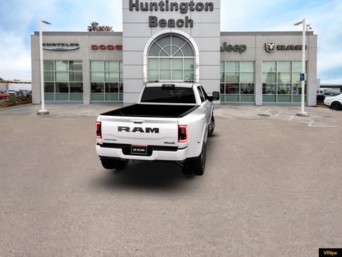 New 2026 RAM 3500 Limited image 7