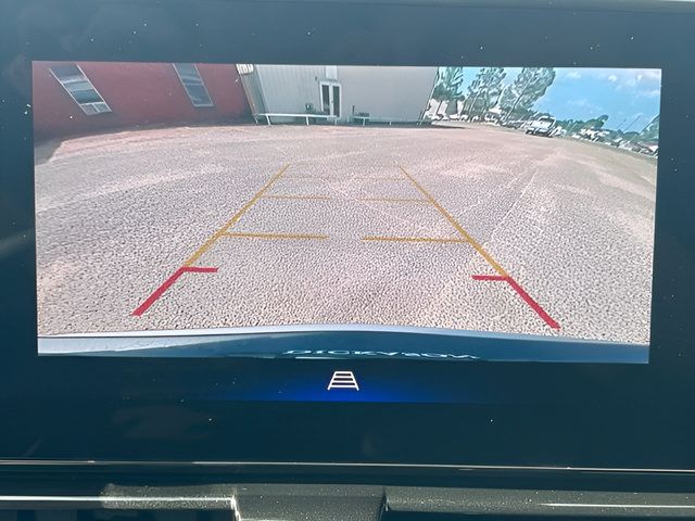 Used 2025 Chevrolet TrailBlazer LT FWD image 26