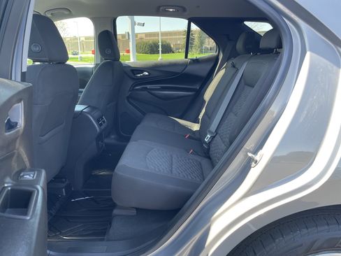 Used 2019 Chevrolet Equinox LT AWD/4WD image 21