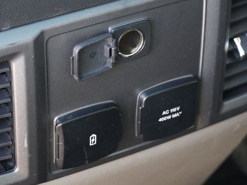 Used 2018 Ford F150 XLT w/ Equipment Group 302A Luxury image 30