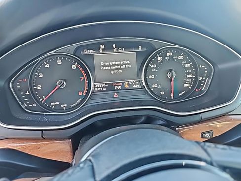 Used 2023 Audi A4 2.0T Premium w/ Convenience Package image 21