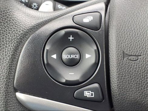 Used 2020 Honda Fit EX image 16