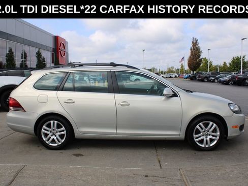 Used 2011 Volkswagen Jetta TDI image 6