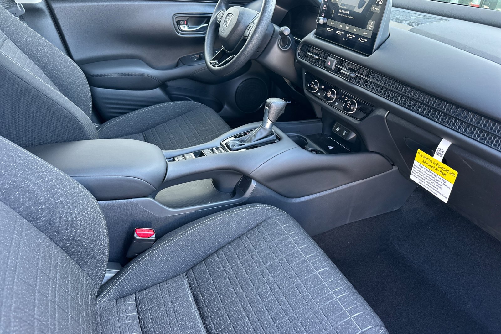 New 2027 Honda HR-V LX image 14