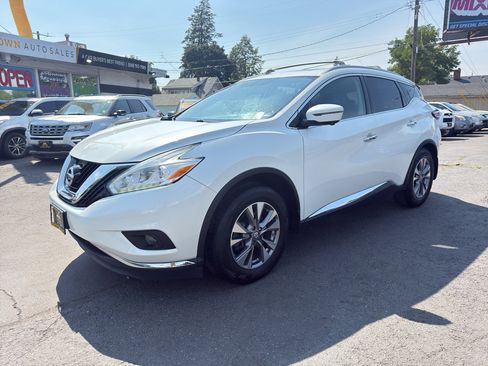 Used 2016 Nissan Murano SL AWD/4WD image 2