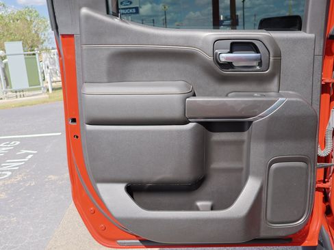 Used 2022 GMC Sierra 1500 AT4 w/ Technology Package image 28