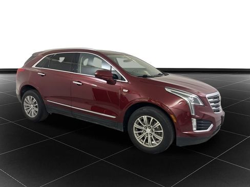 Used 2018 Cadillac XT5 Luxury image 7