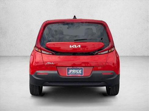Used 2022 Kia Soul LX w/ Technology Package FWD image 7