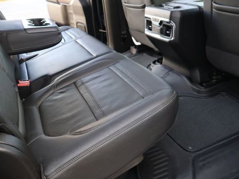 Used 2021 GMC Sierra 2500 Denali w/ Denali Black Diamond Edition image 31