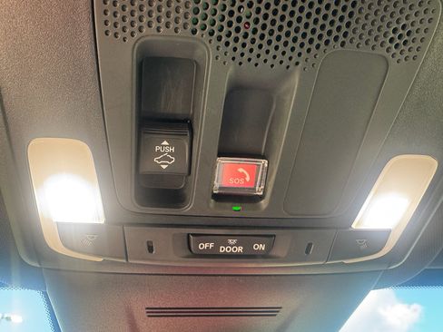 Used 2026 Honda CR-V TrailSport image 24