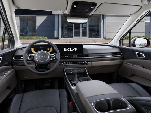 New 2026 Kia Carnival EX FWD image 17