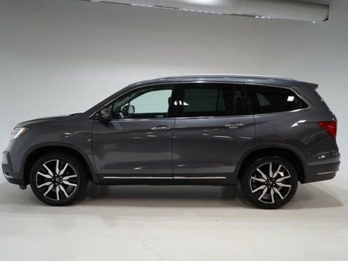 Used 2022 Honda Pilot Touring image 4