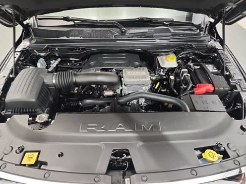 New 2026 RAM 1500 Big Horn AWD/4WD image 19