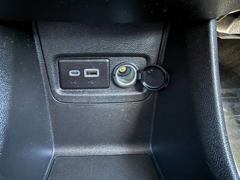 Used 2020 Chevrolet Spark LT image 37