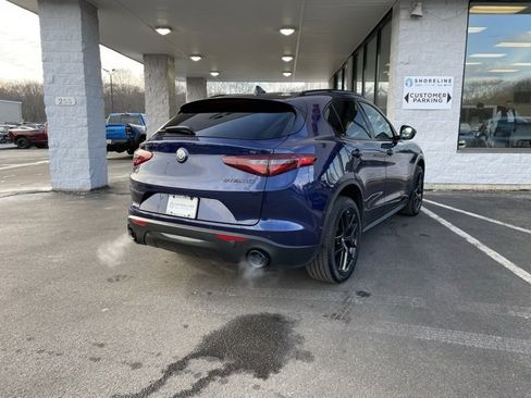 Used 2020 Alfa Romeo Stelvio Sprint w/ Nero Edizione image 5
