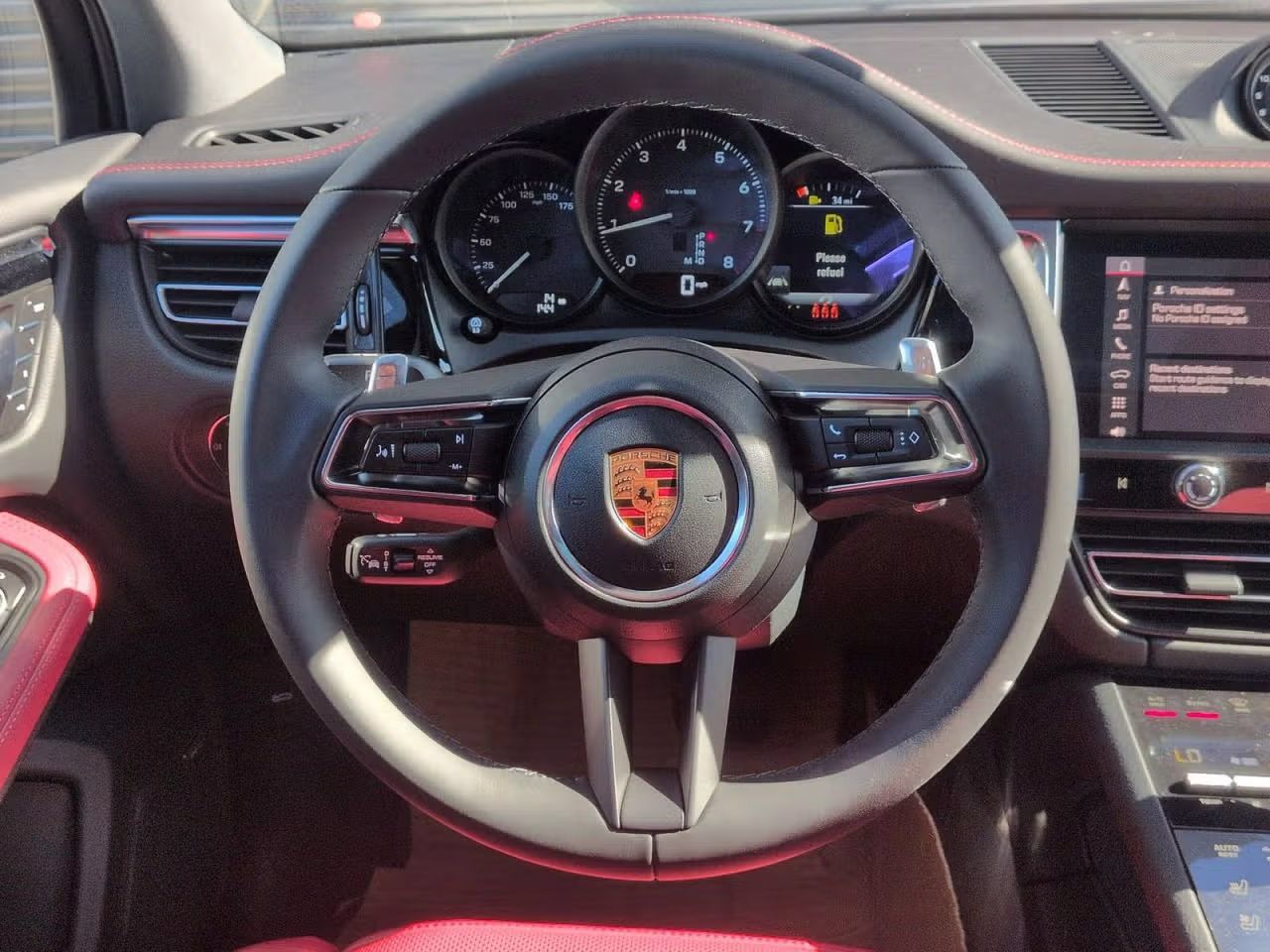 Certified 2026 Porsche Macan AWD/4WD image 14