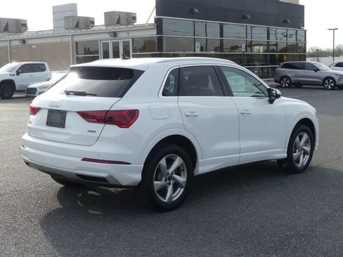Used 2021 Audi Q3 2.0T Premium image 12