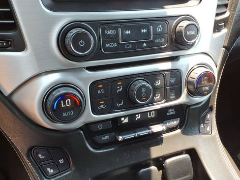 Used 2015 GMC Yukon SLT w/ HD Trailering Package AWD/4WD image 19