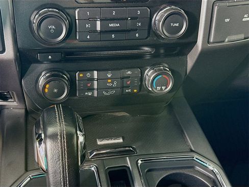 Used 2015 Ford F150 XLT w/ Equipment Group 302A Luxury image 9