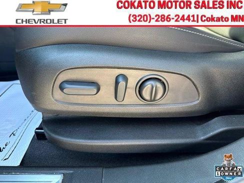 Used 2023 GMC Acadia SLT w/ Elevation Edition AWD/4WD image 19