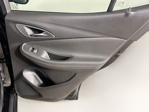 Used 2024 Buick Encore GX Sport Touring FWD image 28