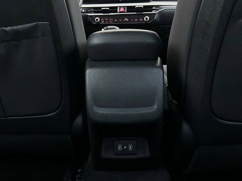 Used 2025 Kia K5 LXS image 12