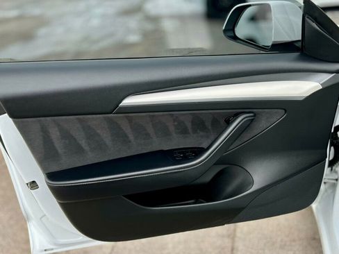 Used 2022 Tesla Model 3 image 10