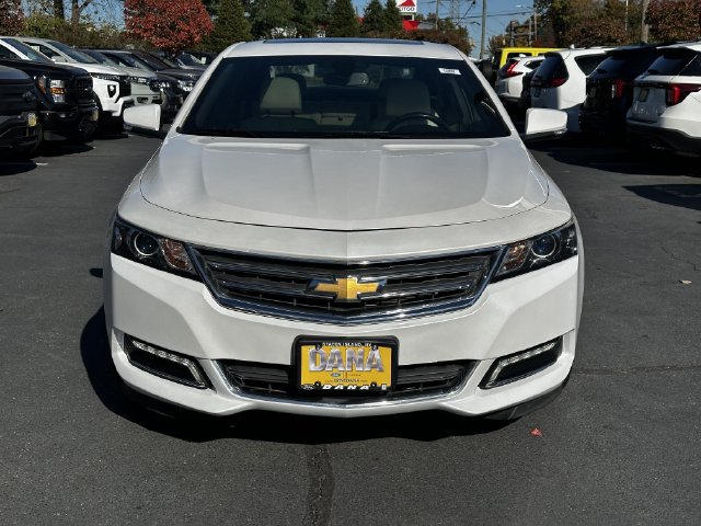 Used 2018 Chevrolet Impala LT w/ Sunroof and Spoiler Package FWD image 2