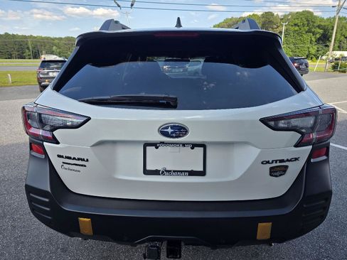 Certified 2025 Subaru Outback Wilderness AWD/4WD image 6