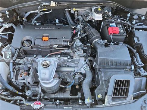 Used 2024 Honda HR-V Sport image 22