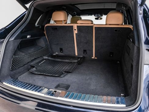 Used 2019 Porsche Cayenne AWD/4WD image 55