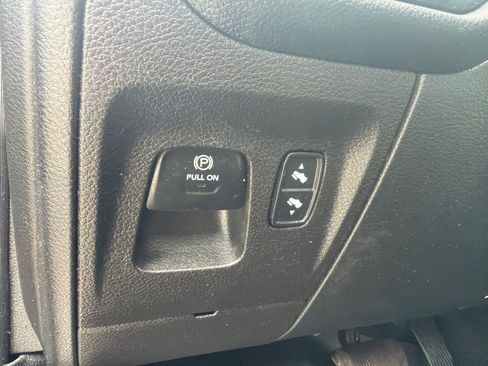 Used 2021 RAM 1500 Big Horn AWD/4WD image 21