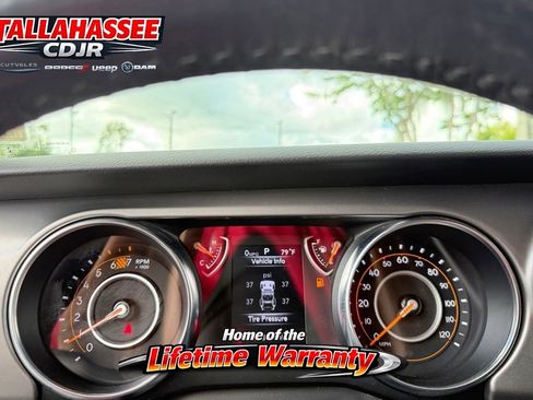 Used 2022 Jeep Wrangler Sport AWD/4WD image 21