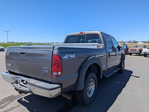 Used 2004 Ford F250 XL AWD/4WD image 6