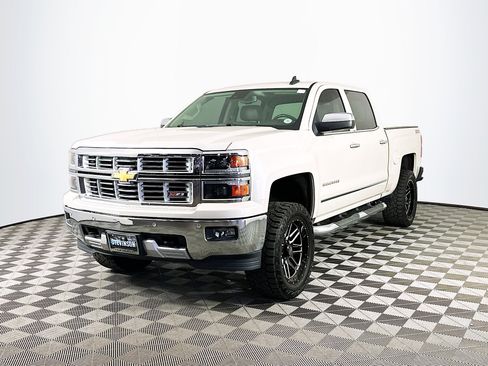 Used 2015 Chevrolet Silverado 1500 LTZ Z71 w/ LTZ Plus Package image 3