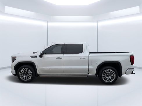 Used 2023 GMC Sierra 1500 Denali Ultimate image 6