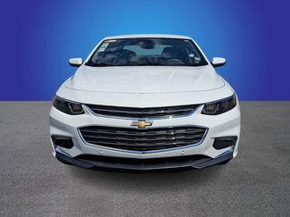 Used 2017 Chevrolet Malibu LT w/ Leather Package video 2