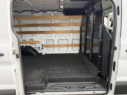 Used 2024 Ford Transit 250 Low Roof w/ Exterior Upgrade Package image 18