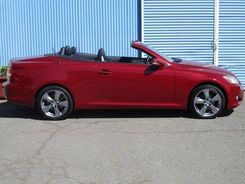 Used 2010 Lexus IS 250C RWD image 6