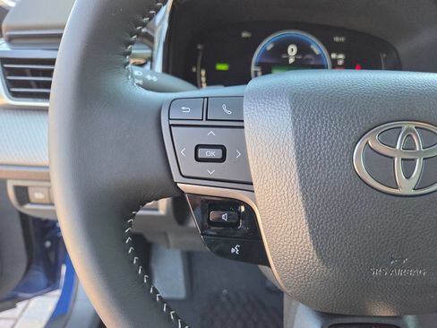 Used 2026 Toyota Camry SE w/ Convenience Package FWD image 29