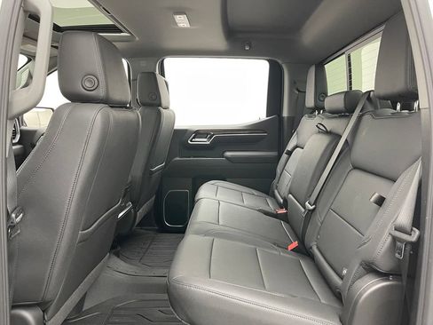 New 2026 GMC Sierra 1500 Elevation w/ Elevation Premium Package AWD/4WD image 39