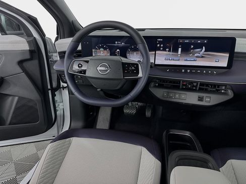 New 2026 Nissan Leaf Platinum+ FWD image 24