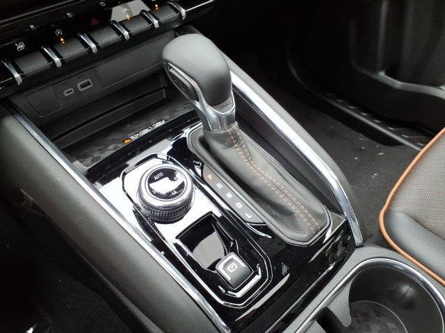 New 2026 GMC Canyon AT4 w/ Technology Plus Package AWD/4WD image 34
