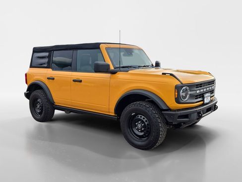 Used 2022 Ford Bronco Black Diamond AWD/4WD image 9